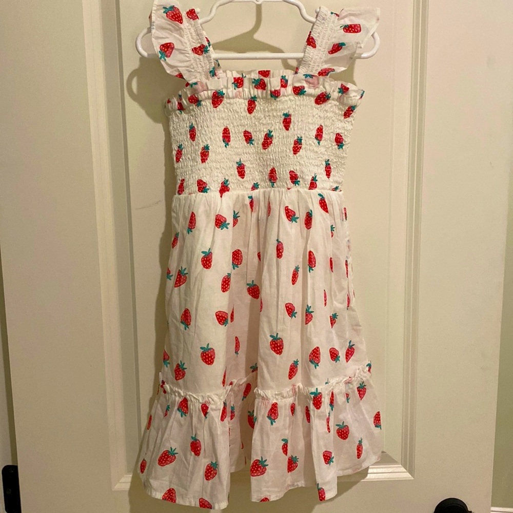 Crewcuts Strawberry Smocked Sundress 4 🍓